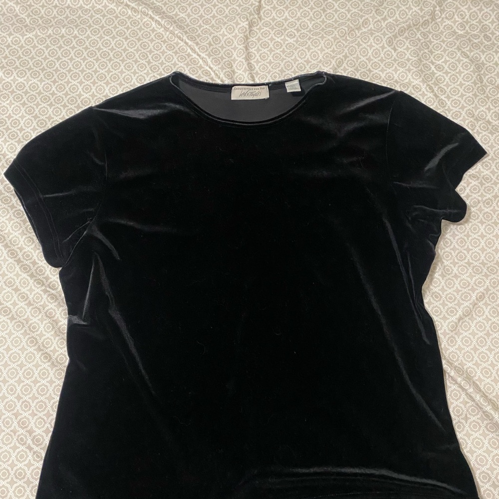 Elegant Black Velvet Women's Top